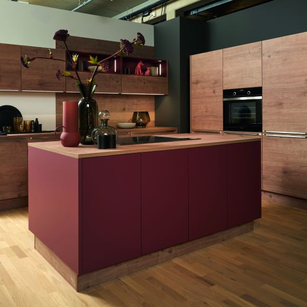 NK27856_Manhattan_Uni___Hennarot___Manhattan___Ste