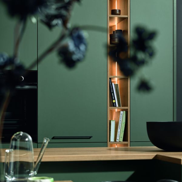 NK29163_MANHATTAN_UNI___Black_Green