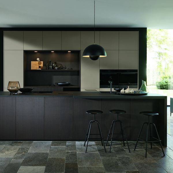 NK30208_ARTLINE___Stripe_Wood_Coffee___PLUS___Lava